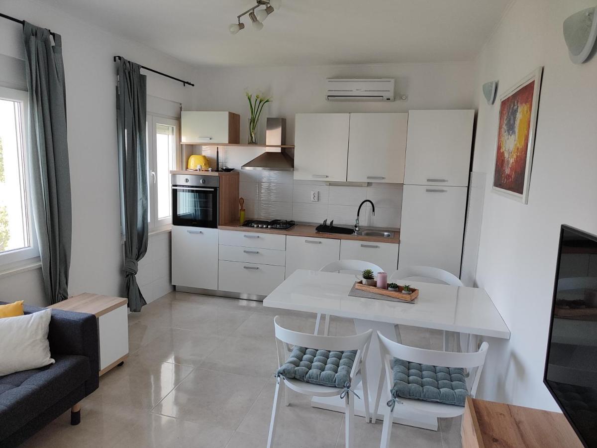 Apartmani Seka Vodice Luaran gambar