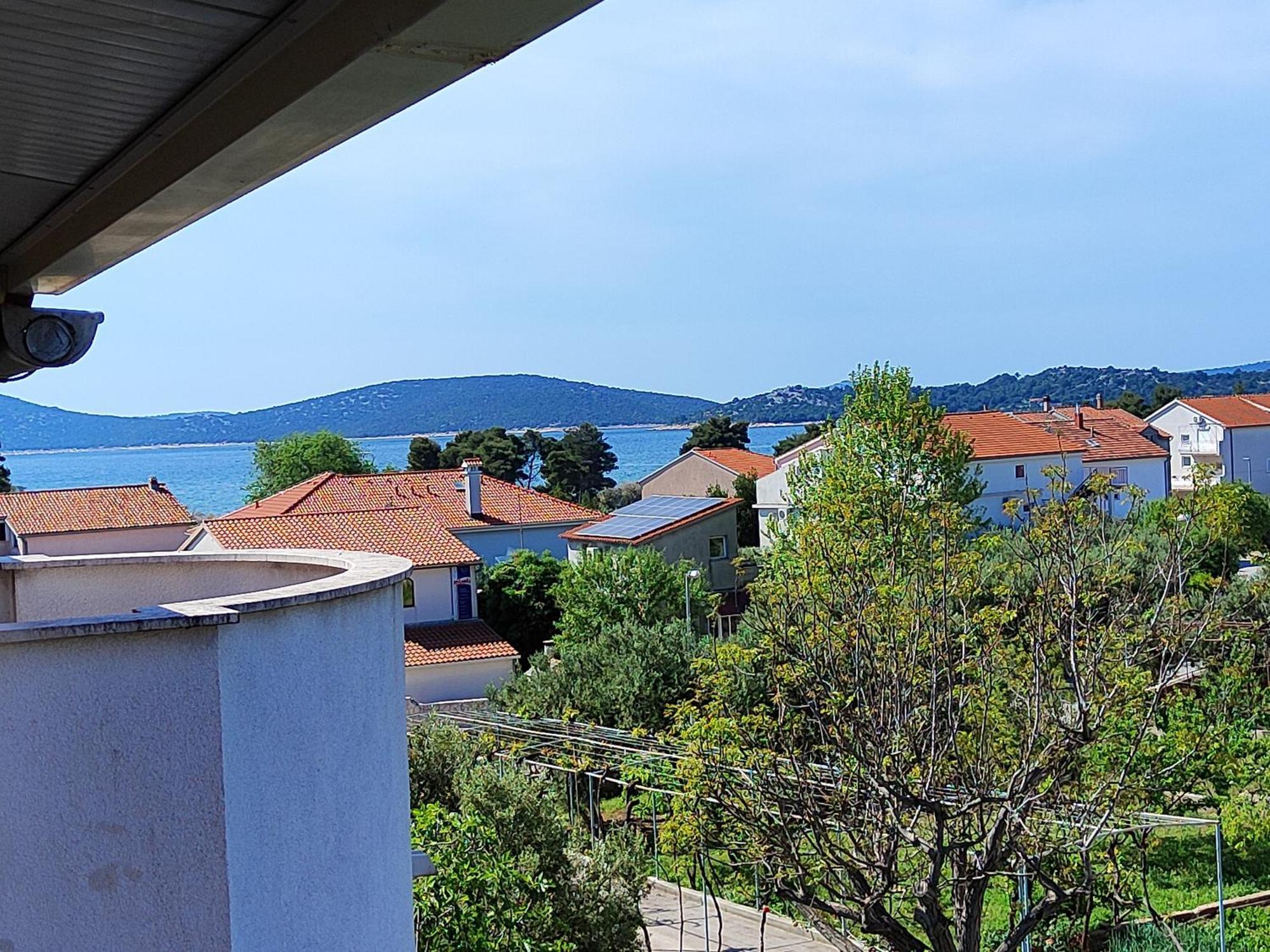 Apartmani Seka Vodice Luaran gambar